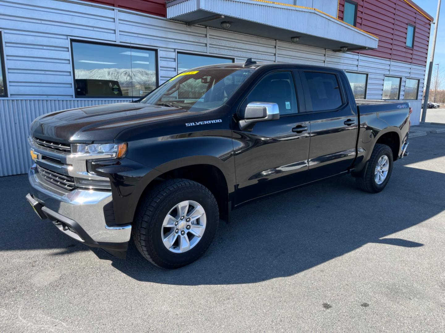 2021 BLACK /Black CHEVROLET SILVERADO 1500 LT (1GCUYDED3MZ) with an 5.3L engine, Automatic transmission, located at 1960 Industrial Drive, Wasilla, 99654, (907) 274-2277, 61.573475, -149.400146 - Photo#0